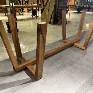 0007 Special Symmetric Wooden Leg